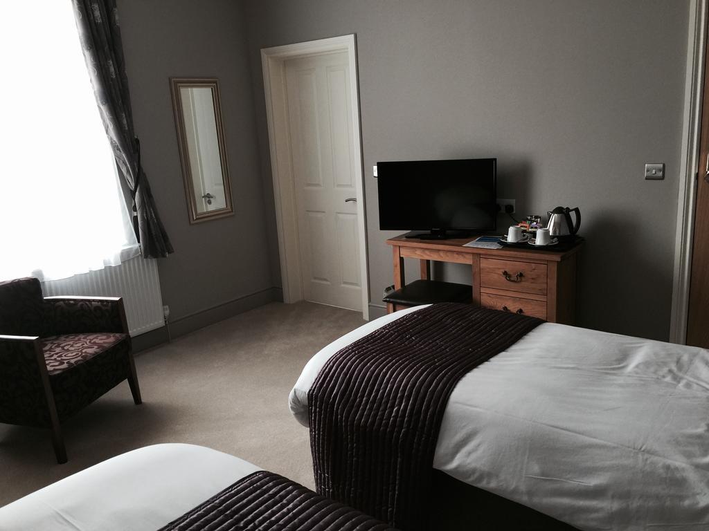 The Clyffe Hotel Lowestoft Rum bild