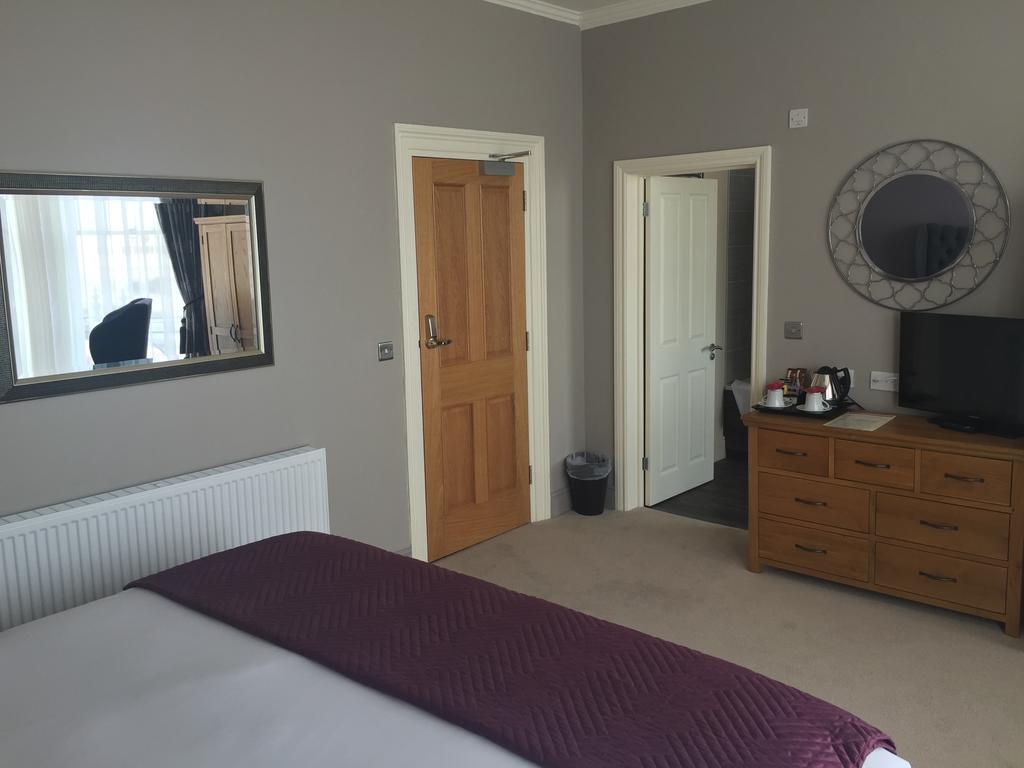 The Clyffe Hotel Lowestoft Exteriör bild